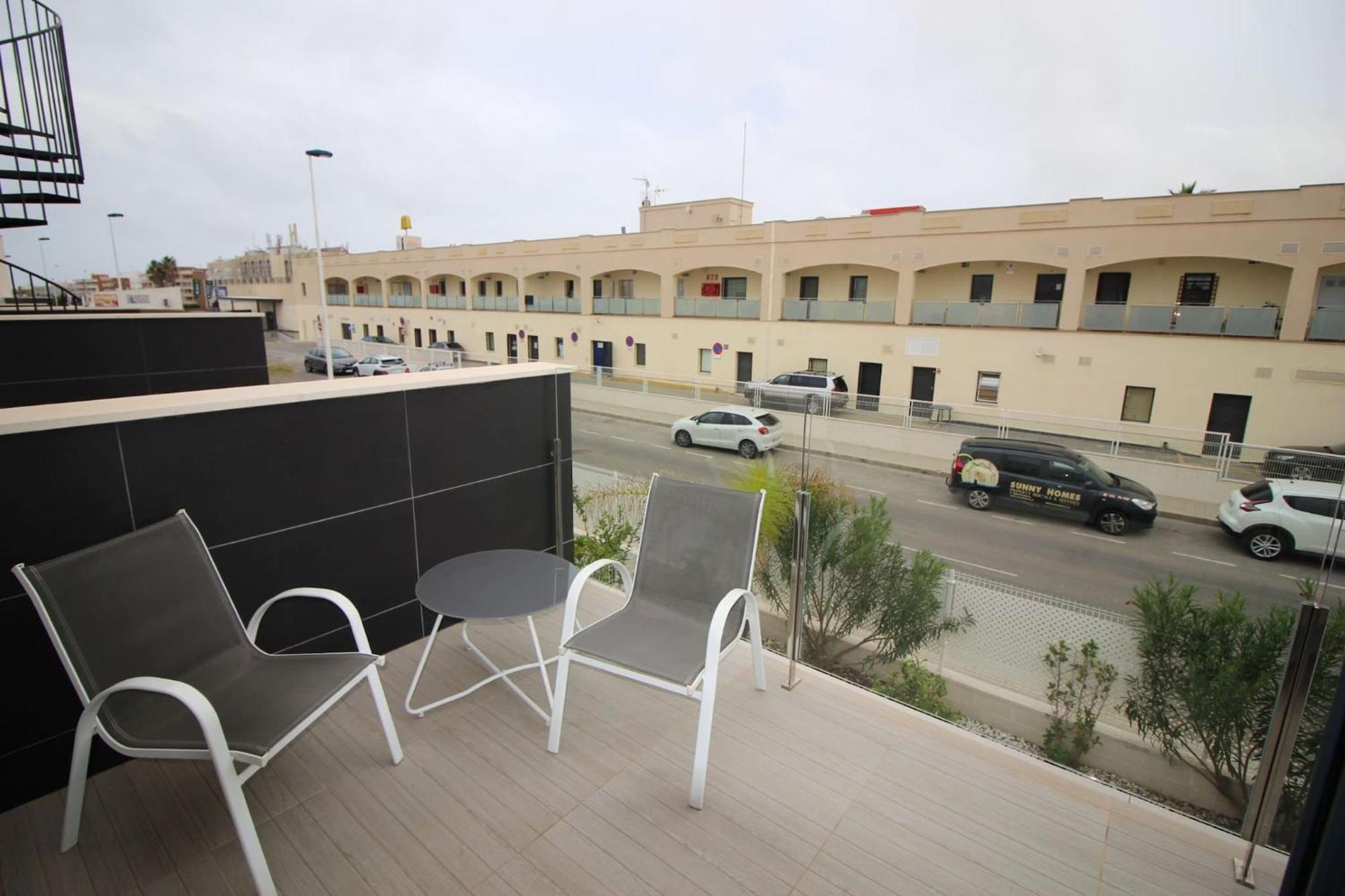 Villa Tindra Torrevieja Exterior photo