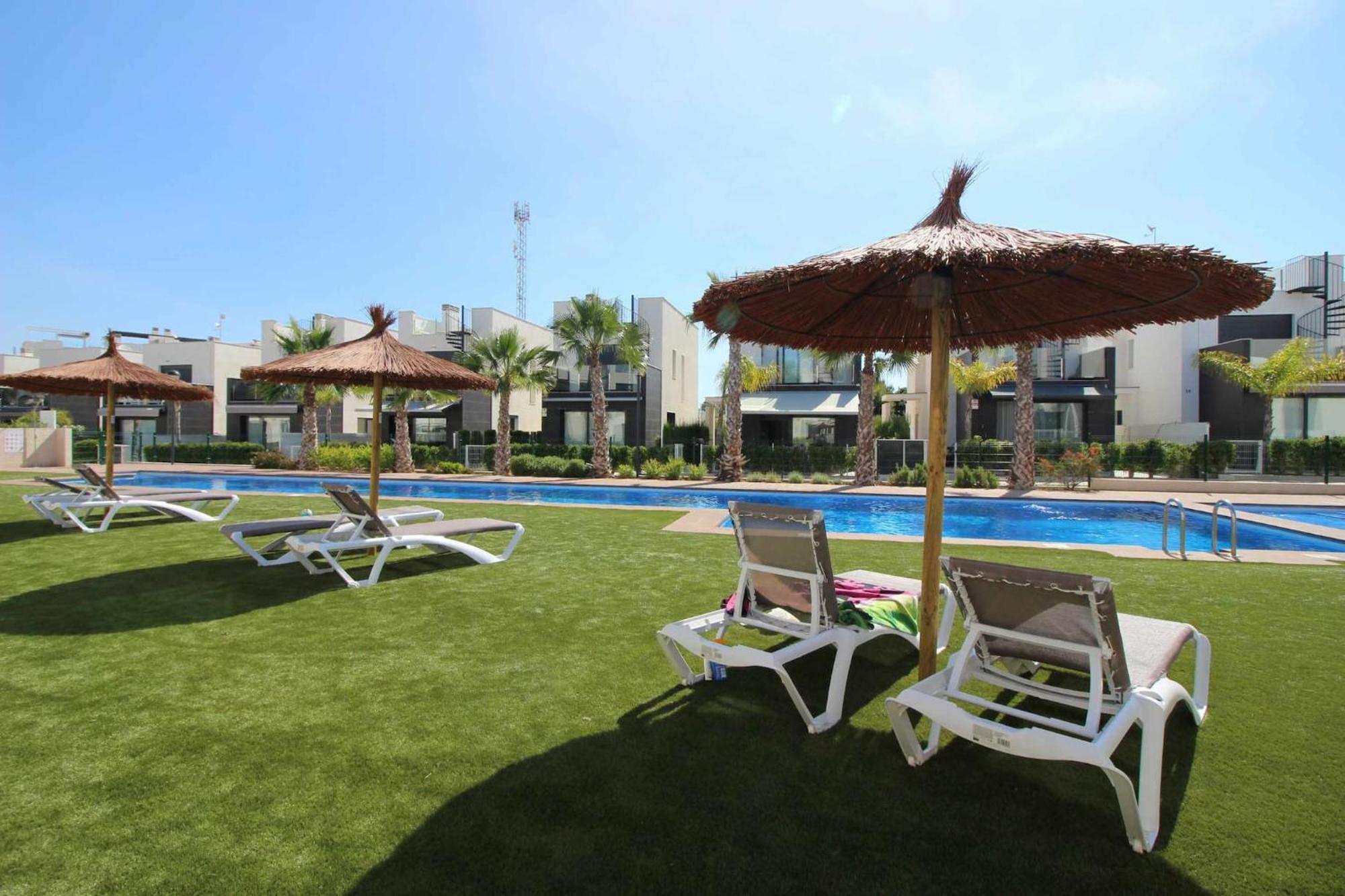 Villa Tindra Torrevieja Exterior photo
